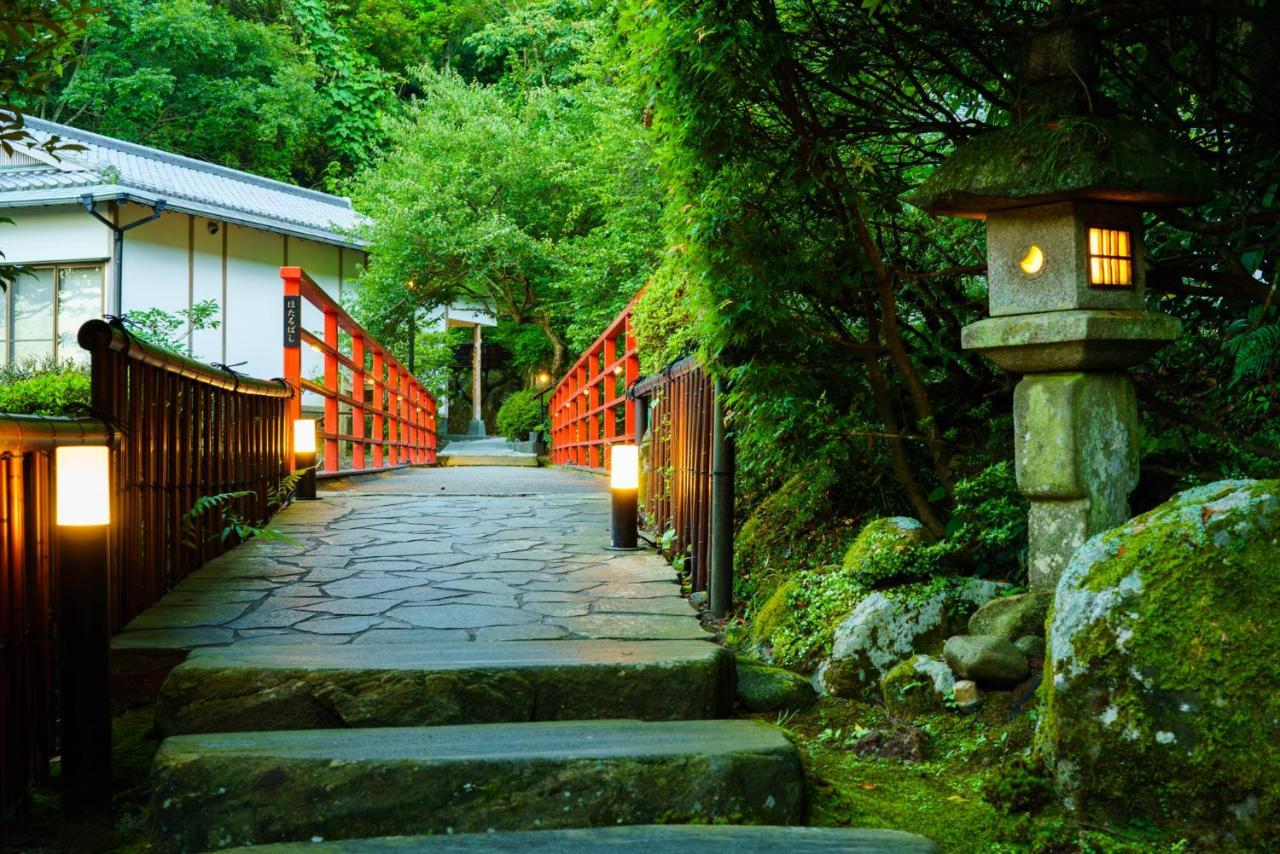 Beppu Showaen Exterior foto